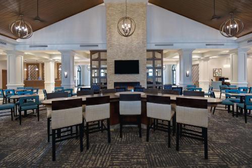 Lobby, Homewood Suites by Hilton Orlando Flamingo Crossings in Disney West Area Lobby, Homewood Suites by Hilton Orlando Flamingo Crossings in Disney West Area