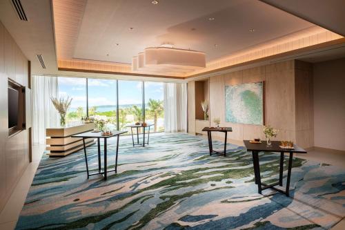 ห้องประชุม / บอลรูม, ฮิลตัน โอกินาวา มิยาโกะ ไอส์แลนด์ รีสอร์ท (Hilton Okinawa Miyako Island Resort) in มิยาโกจิม่า ห้องประชุม / บอลรูม, ฮิลตัน โอกินาวา มิยาโกะ ไอส์แลนด์ รีสอร์ท (Hilton Okinawa Miyako Island Resort) in มิยาโกจิม่า