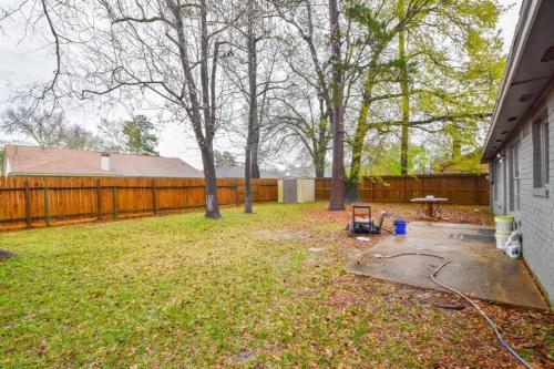 4BR Family Getaway, Pets Welcome, Self Check In! in Atascocita 4BR Family Getaway, Pets Welcome, Self Check In! in Atascocita