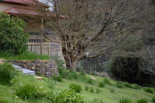 Explore Derby from Gorgeous Home with Outdoor Bath in Derby Explore Derby from Gorgeous Home with Outdoor Bath in Derby