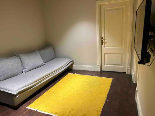 Charming luxurious 2 bedroom apartment in zamalek