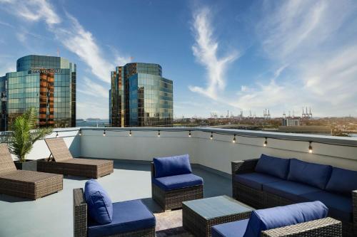 View, Hilton Long Beach in Long Beach View, Hilton Long Beach in Long Beach