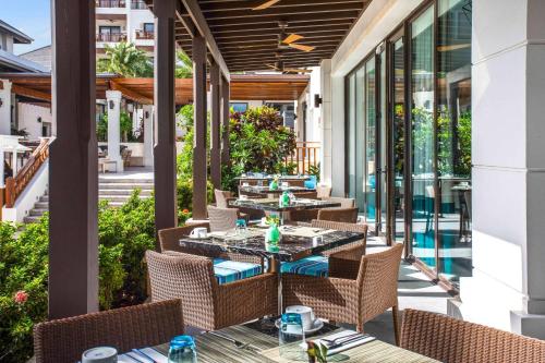 Restoran, Zemi Beach House, LXR Hotels & Resorts in Anguilla Restoran, Zemi Beach House, LXR Hotels & Resorts in Anguilla