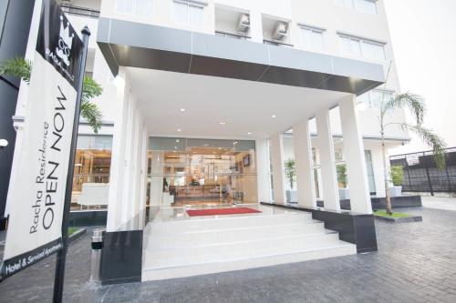 ラチャ レジデンス8