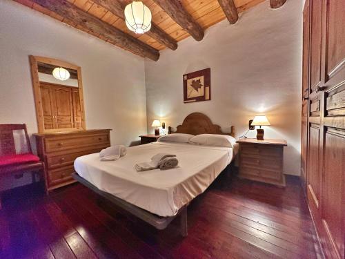 D2, Bordes d'Arinsal, Duplex Rustico con chimenea, Arinsal , zona Vallnord in Mas de Ribafeta D2, Bordes d'Arinsal, Duplex Rustico con chimenea, Arinsal , zona Vallnord in Mas de Ribafeta