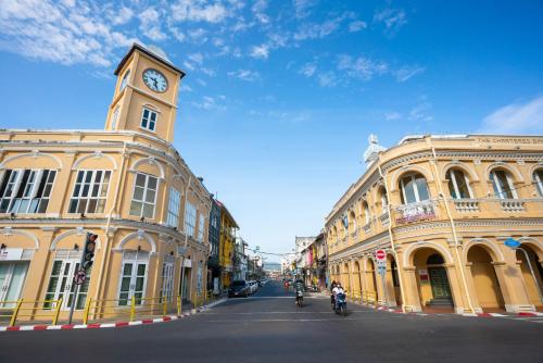 The Tint at Phuket Town Hotel16