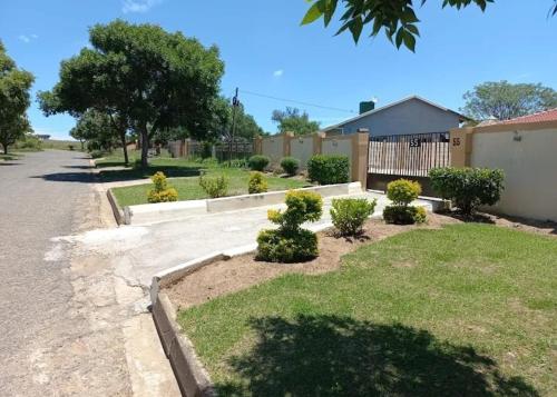 Lindo Guest house in Estcourt Lindo Guest house in Estcourt