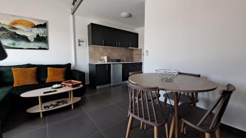 บริการและสิ่งอำนวยความสะดวก, Olympia Suites in พีร์กอส บริการและสิ่งอำนวยความสะดวก, Olympia Suites in พีร์กอส