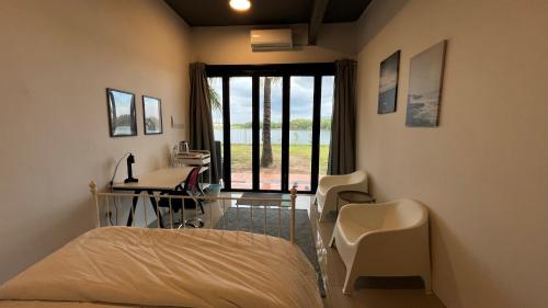 Jane and Hari Roomstay