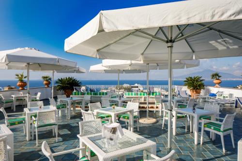 Балкон, Hotel Zi' Teresa in Сорренто Балкон, Hotel Zi' Teresa in Сорренто