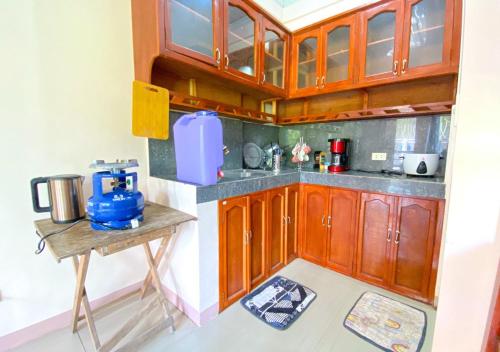 Kitchen, Cozy Studio + Free Parking & Coffee! in Solano Kitchen, Cozy Studio + Free Parking & Coffee! in Solano