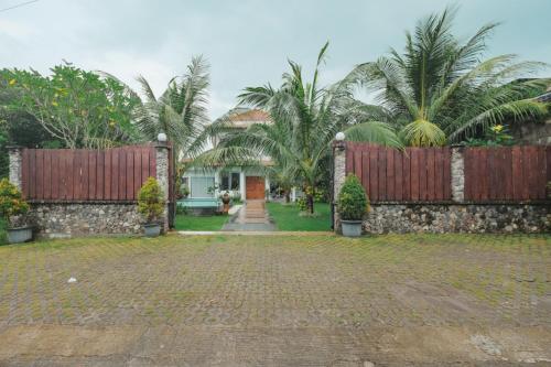 Exterior view, Villa Simply Homy Prambanan With Private Pool near Ramayana Ballet at Prambanan Exterior view, Villa Simply Homy Prambanan With Private Pool near Ramayana Ballet at Prambanan