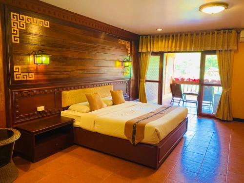 Номер, ดอยหมอกดอกไม้รีสอร์ท DoiMok DokMai Resort in Мэсалонг (Чианграй) Номер, ดอยหมอกดอกไม้รีสอร์ท DoiMok DokMai Resort in Мэсалонг (Чианграй)