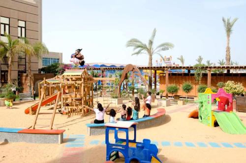 Laste mänguväljak, Swiss Inn Teda Hotel & Aqua Park in Ain Sokhna Laste mänguväljak, Swiss Inn Teda Hotel & Aqua Park in Ain Sokhna