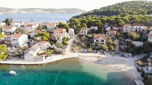 Modern Seafront Villa Steps from the Beach