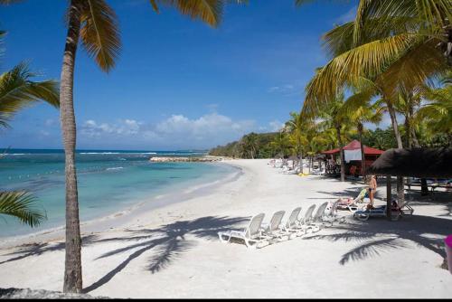 VILLA ANA 5 minutes a pied des plages in Berard VILLA ANA 5 minutes a pied des plages in Berard