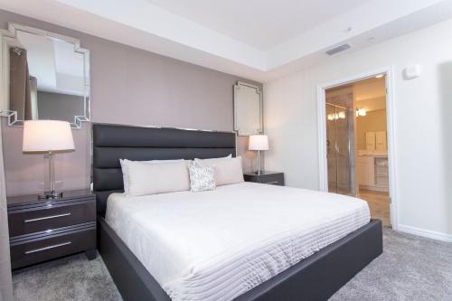 Apartment in a resort with pool view