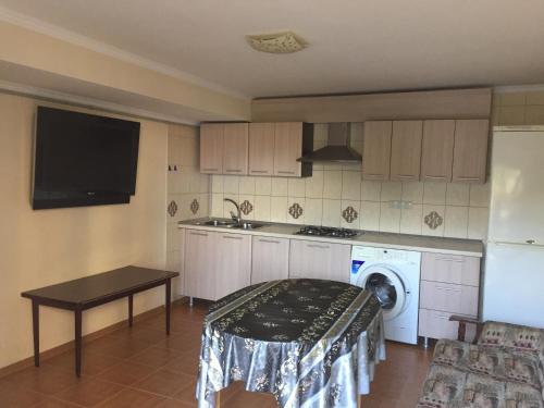 Delfin Guest House in 72-y km Delfin Guest House in 72-y km