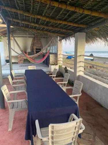 Gaviotas,un paraíso escondido. (Gaviotas,un paraiso escondido.) in Barra De Santiago Gaviotas,un paraíso escondido. (Gaviotas,un paraiso escondido.) in Barra De Santiago