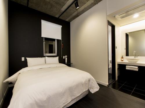 This photo about AMASS Hotel Insadong Seoul shared on HyHotel.com