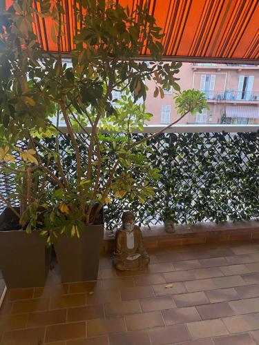 Large Studio 907 near Monte Carlo Casino Monaco in モナコ Large Studio 907 near Monte Carlo Casino Monaco in モナコ