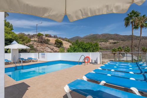 Piscina, Apartahotel Playamaro by Dorobe in Nerja Piscina, Apartahotel Playamaro by Dorobe in Nerja