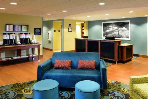 ردهة, Hampton Inn Raleigh/Town Of Wake Forest in Wake Forest ردهة, Hampton Inn Raleigh/Town Of Wake Forest in Wake Forest