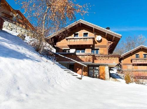 Meribel Les Allues Ski Chalet with beautiful views in Les Allues Meribel Les Allues Ski Chalet with beautiful views in Les Allues