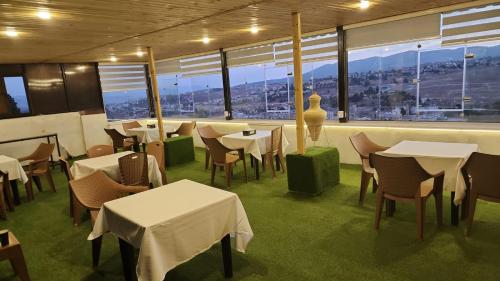 Restaurant, dream house hotel in Jerash Restaurant, dream house hotel in Jerash