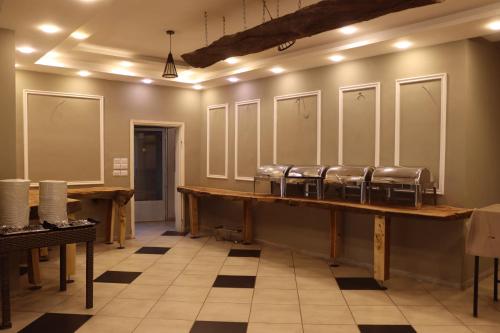 レストラン, オリーブ ブランチ ホテル (Olive Branch Hotel) in ジェラシュ レストラン, オリーブ ブランチ ホテル (Olive Branch Hotel) in ジェラシュ