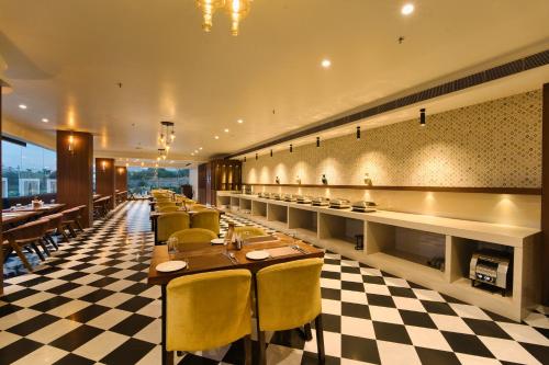 Étterem, Sterling Pushkar in Pushkar Étterem, Sterling Pushkar in Pushkar