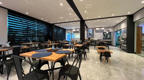 Hotel La Serena in Sao Sebastiao (Sao Paulo) Hotel La Serena in Sao Sebastiao (Sao Paulo)