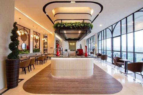 فندق جراند روكي بوكيتينجى (Grand Rocky Hotel Bukittinggi) in Guguk Panjang فندق جراند روكي بوكيتينجى (Grand Rocky Hotel Bukittinggi) in Guguk Panjang