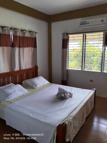 Casa James Apartment, Rooms , Pool and Restaurant in Siquijor Island Casa James Apartment, Rooms , Pool and Restaurant in Siquijor Island