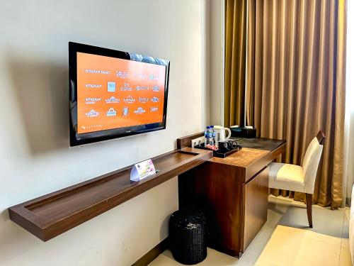 Howard Johnson By Wyndham Pekalongan in Pekalongan Howard Johnson By Wyndham Pekalongan in Pekalongan