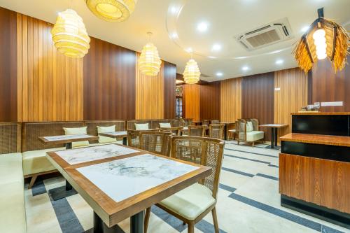 Facilities, WAIFIDEN Hotel - Former Tokai Hotel (Free shuttle bus during Canton Fair) in Yuexiu District Facilities, WAIFIDEN Hotel - Former Tokai Hotel (Free shuttle bus during Canton Fair) in Yuexiu District