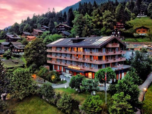 Зовнішній вигляд готелю, Hotel Jungfraublick in Венген Зовнішній вигляд готелю, Hotel Jungfraublick in Венген