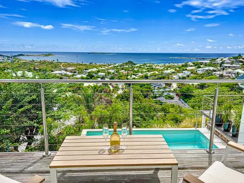Casa Del Mar, luxury and magical view of Orient Bay in Orient Bay Casa Del Mar, luxury and magical view of Orient Bay in Orient Bay