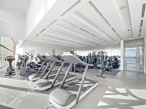 StoneTree - Anwa By Omniyat 2BR - Luxury Apartment in Dubai Maritime City StoneTree - Anwa By Omniyat 2BR - Luxury Apartment in Dubai Maritime City