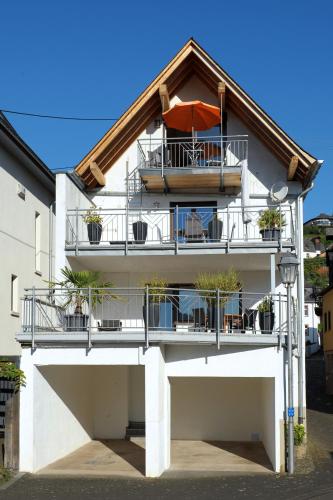 Balcony/terrace, Mosel Ferienwohnung in urzig Balcony/terrace, Mosel Ferienwohnung in urzig