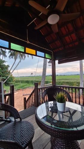 Kampung Cheq Homestay - Private Pool, Free Wifi, Netflix in Penaga Kampung Cheq Homestay - Private Pool, Free Wifi, Netflix in Penaga