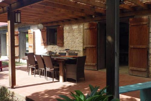 Балкон/тераса, L'habitation Thara. in Le Moule Балкон/тераса, L'habitation Thara. in Le Moule
