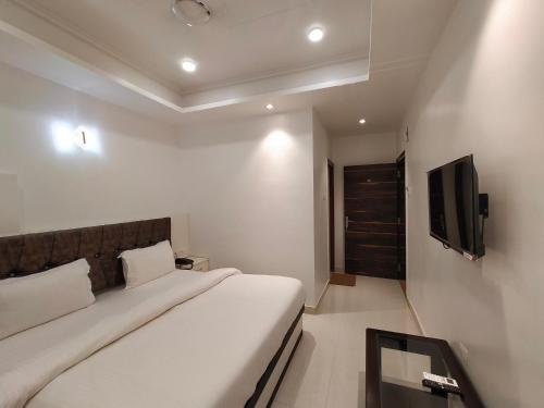 Hotel Temple View in Varanasi Hotel Temple View in Varanasi