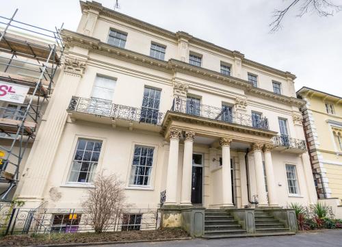 Croft House - By Luxury Apartments