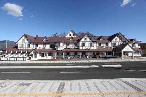 출입구, 호텔 카멜롯 (Hotel Camelot) in 후지카와구치코 출입구, 호텔 카멜롯 (Hotel Camelot) in 후지카와구치코