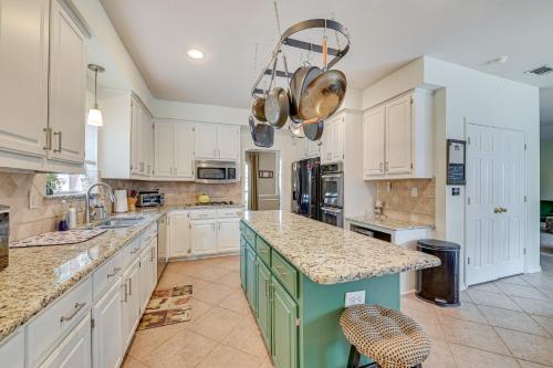 Harmony House Texas in Carrollton Private Pool! in Карролтон Harmony House Texas in Carrollton Private Pool! in Карролтон