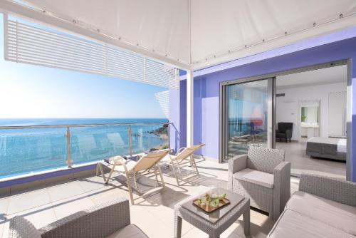 Mare Dei Suite Hotel Ionian Resort in สคาฟีเดีย Mare Dei Suite Hotel Ionian Resort in สคาฟีเดีย