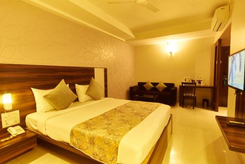 ホテル G スクエア シルディ (Hotel G-Square Shirdi) in シルディ ホテル G スクエア シルディ (Hotel G-Square Shirdi) in シルディ
