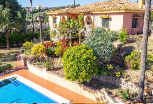 Villa con vistas al mar, piscina para 14 personas in Dona Pilar Villa con vistas al mar, piscina para 14 personas in Dona Pilar