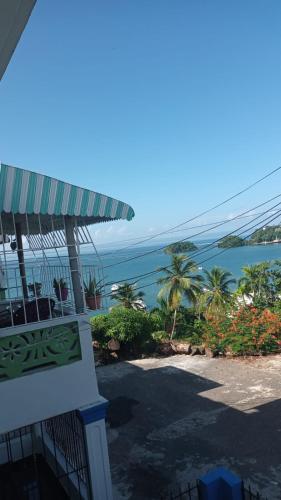 Apto 2Habitaciones con Aire y Vista al Malecon de Samana in Samana Apto 2Habitaciones con Aire y Vista al Malecon de Samana in Samana